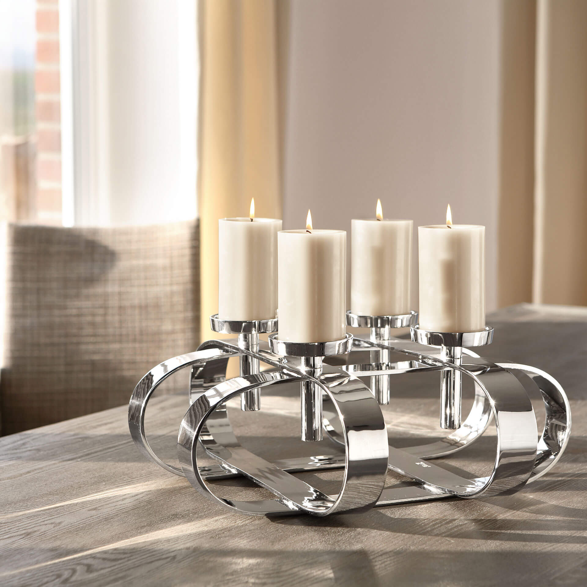 Fink Gorden Candle Holder Advent Wreath 4 Flame Aluminium, níquel, cromo, plata