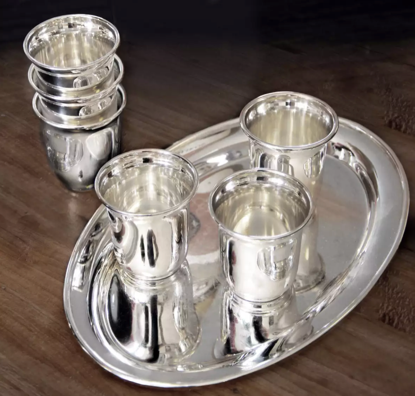 Edzard Schnapsset 7-teilig, 6 Becher und Tablett, schwerversilbert, 22x15 cm, Becher H 5 cm, Füllmenge 4 cl-Stil-Ambiente-2094