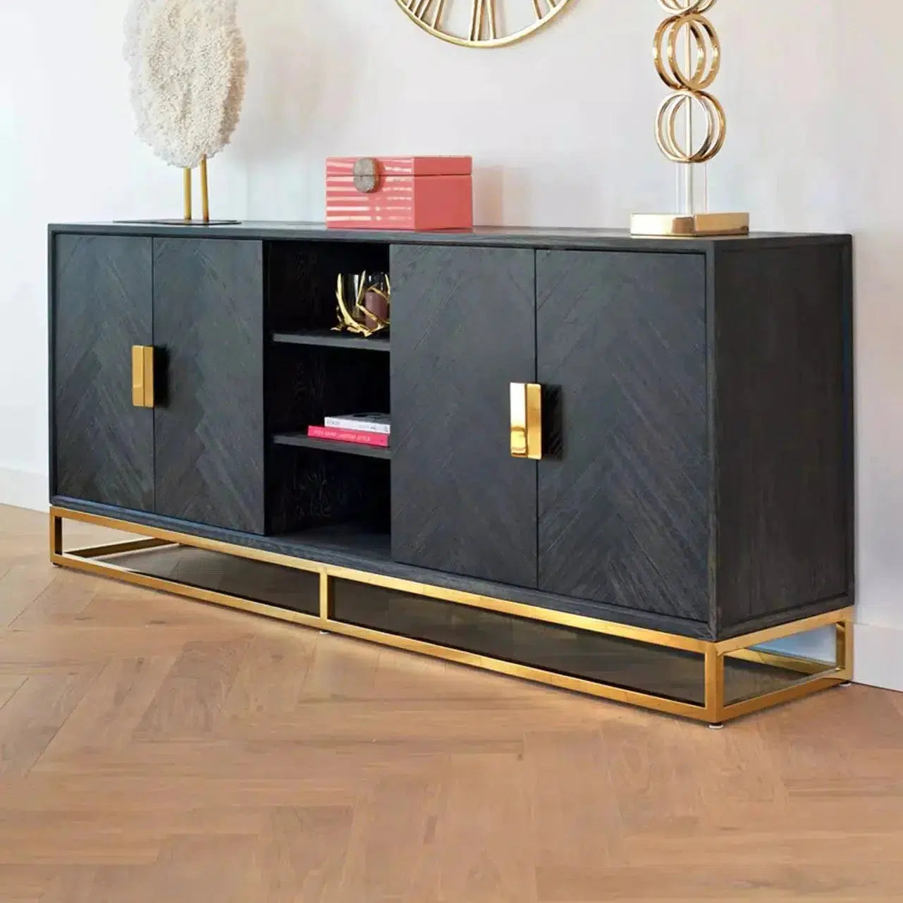 Richmond Interiors Sideboard Anrichte Blackbone gold 4-Türer + offenes Fach (Schwarz rustikal)-sideboard-Stil-Ambiente-8720621604921